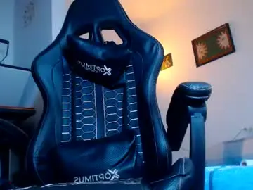 Chaturbate Live Porn of yosoy_enzo2020