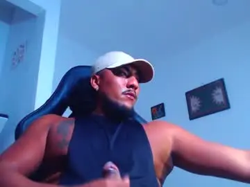 Chaturbate Live Sex Cam of yosoy_enzo2020