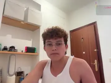 Chaturbate Adult Video Chat of anddres_boss
