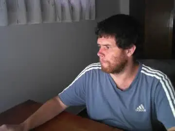 Chaturbate Live Sex Cam of spanishboytenerife