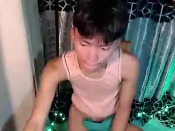 Chaturbate Nude Webcam of jemart_urnaughtboy