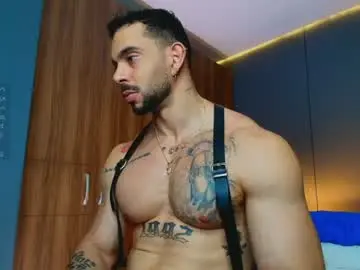 Chaturbate Sex Cam of massimo_visconti