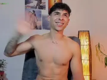 Chaturbate Nude Webcam of alex_zt7