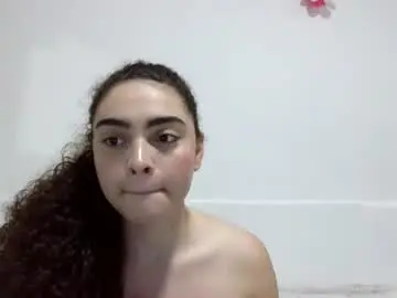Chaturbate Live Sex of lily_anal_squirt