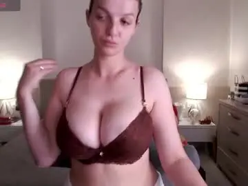 Chaturbate Sex Cam of smileyouarehere