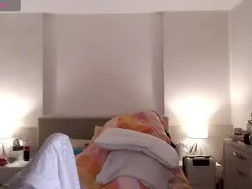 Chaturbate Live Sex of smileyouarehere