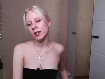 Chaturbate Free Live Porn of amili_kron