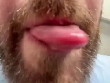 Chaturbate Live Sex Cam of dickjulian