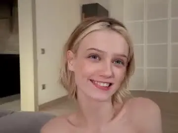 Chaturbate Best live sex cam show of evangel111