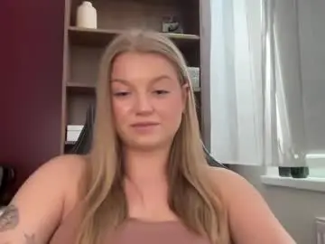 Chaturbate Live Sex Cam of mysteryericax