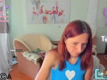 Chaturbate Sex Cam of lilyviolet7