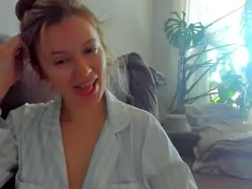 Chaturbate Adult Webcam of foxy_blond