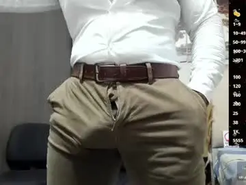 Chaturbate Live Porn of roccoblack02