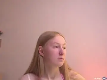 Chaturbate Sex Cam of rinavvi