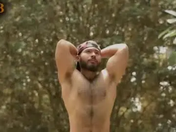 Chaturbate Free Porn Cam of sebastianvilla__