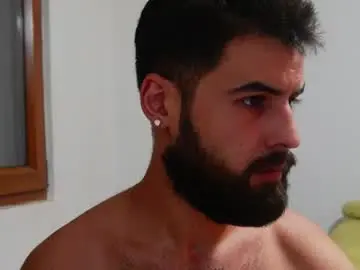 Chaturbate Live Sex Cam of hairyrobxxx