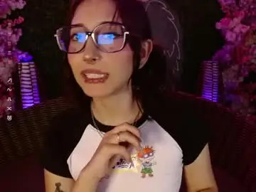 Chaturbate Free Porn Cam of sweet_roxanee