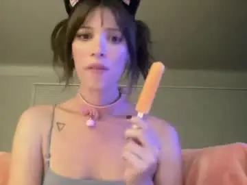 Chaturbate Sex Cam of kikihart