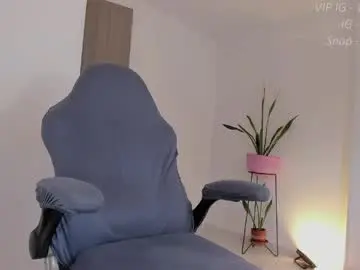 Chaturbate Live Sex Cam of lindajoinx