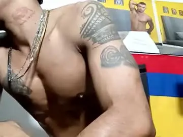 Chaturbate Best live sex cam show of lucascastrohot