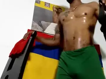 Chaturbate Live Porn of lucascastrohot