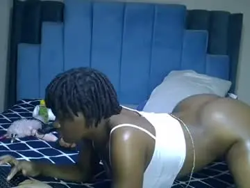 Chaturbate Best live sex cam show of melanin_moon