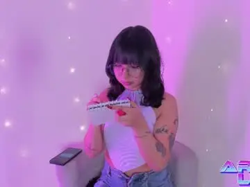 Chaturbate Sex Chat of arya_line