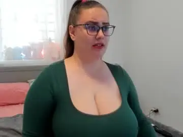 Chaturbate Free Live Porn of amiravyxen