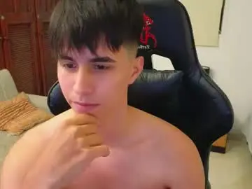 Chaturbate Live Sex Cam of carl_dixon