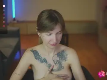 Chaturbate Live Sex Cam of mel_collins