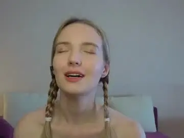 Chaturbate Adult Video Chat of tashinapetitto