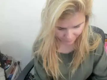 Chaturbate Adult Webcam of artsyandcraftsy_