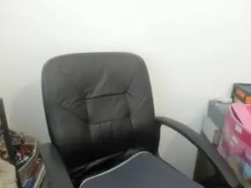 Chaturbate Adult Webcam of artsyandcraftsy_