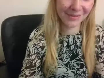 Chaturbate Private Sex Chat of artsyandcraftsy_