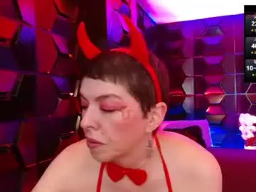 Chaturbate Watch Live Sex Cams of sauvage_lilith