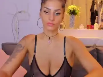 Chaturbate Adult Video Chat of alphaqueenx