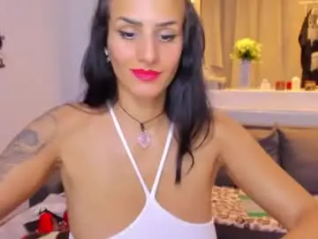 Chaturbate Watch Live Sex Cams of alphaqueenx