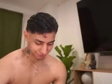 Chaturbate Best live sex cam show of josep_davies