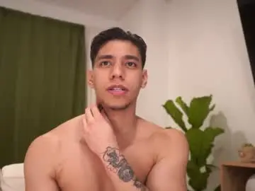 Chaturbate Live Sex Cam of josep_davies