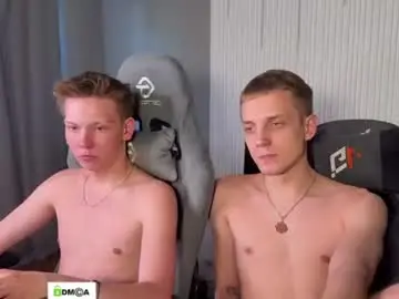 Chaturbate Live Porn of sky_hunter
