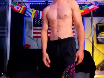Chaturbate Live Sex Cam of aydenmillerdom