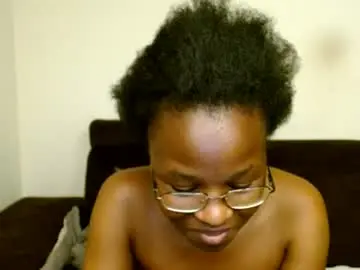 Chaturbate Watch Live Sex Cams of loveminie