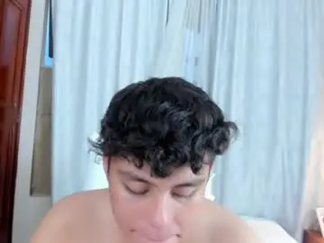 Chaturbate Best live sex cam show of chico_medusa