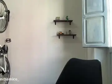Chaturbate Live Sex Cam of deepthroatfucker_ccs