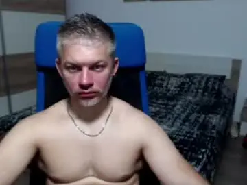 Chaturbate Live Sex Cam of robbyshawz