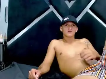 Chaturbate Live Sex Cam of the_cock_man01