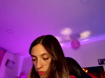 Chaturbate Best live sex cam show of barbie20_