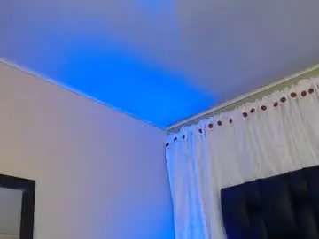Chaturbate Free Porn Cam of bella_lr