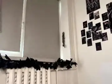 Chaturbate Watch Live Sex Cams of elenacastellani