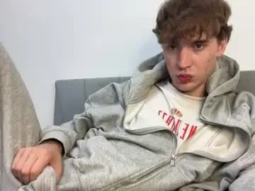 Chaturbate Watch Live Sex Cams of kevin_martin8